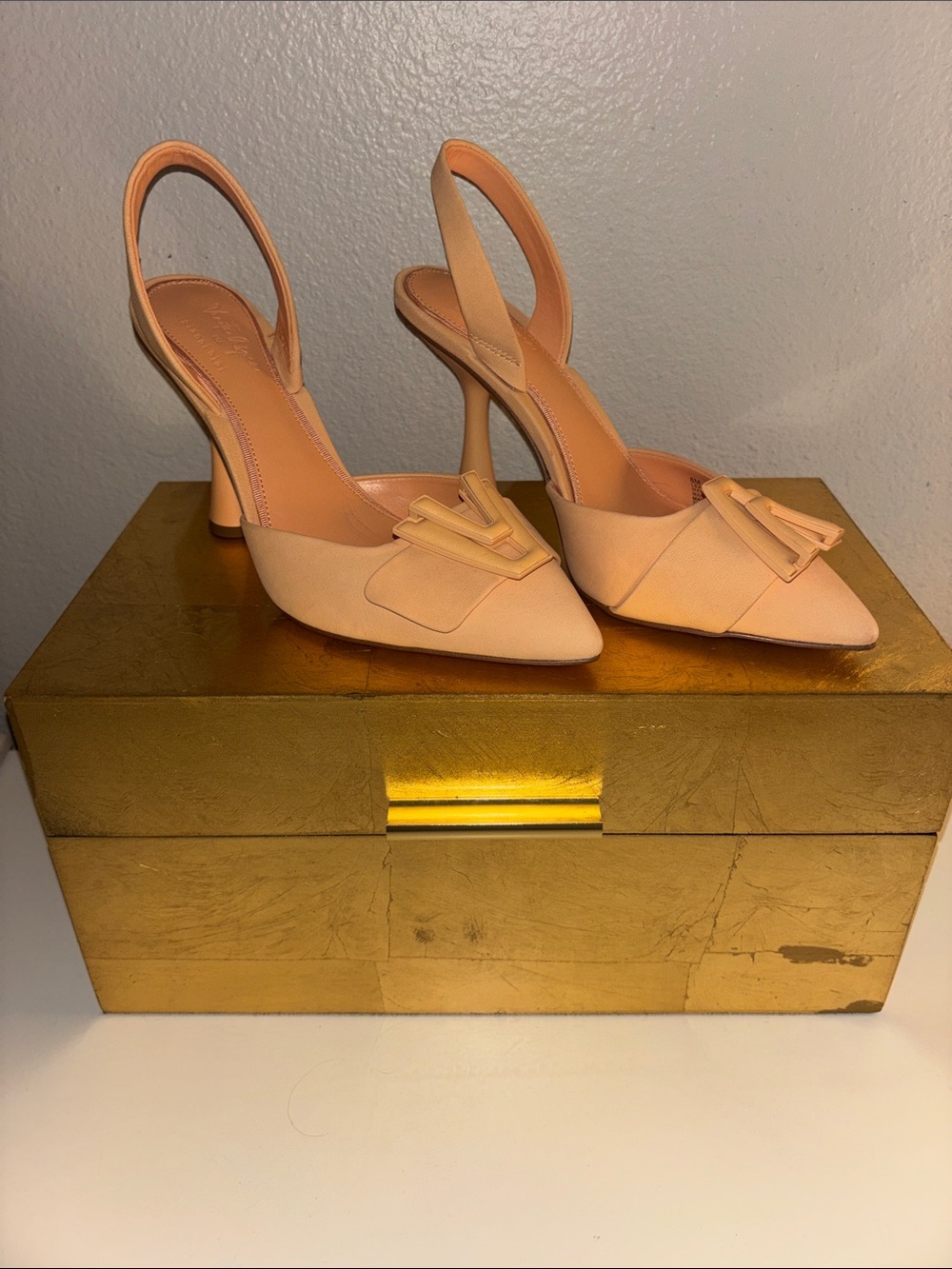 Gianni Bini Peach Slingback Pointed Toe Heels